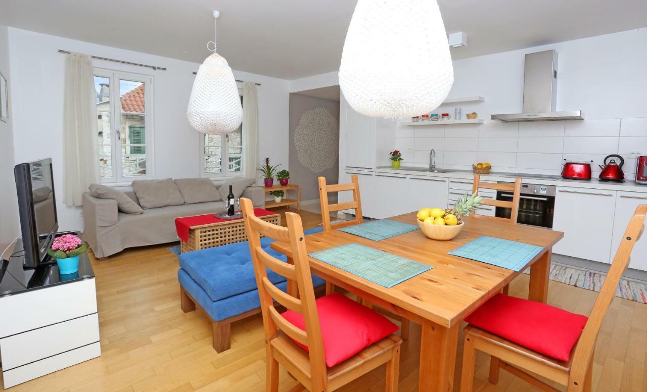 Luxury Apts Leone Split Centre Extérieur photo