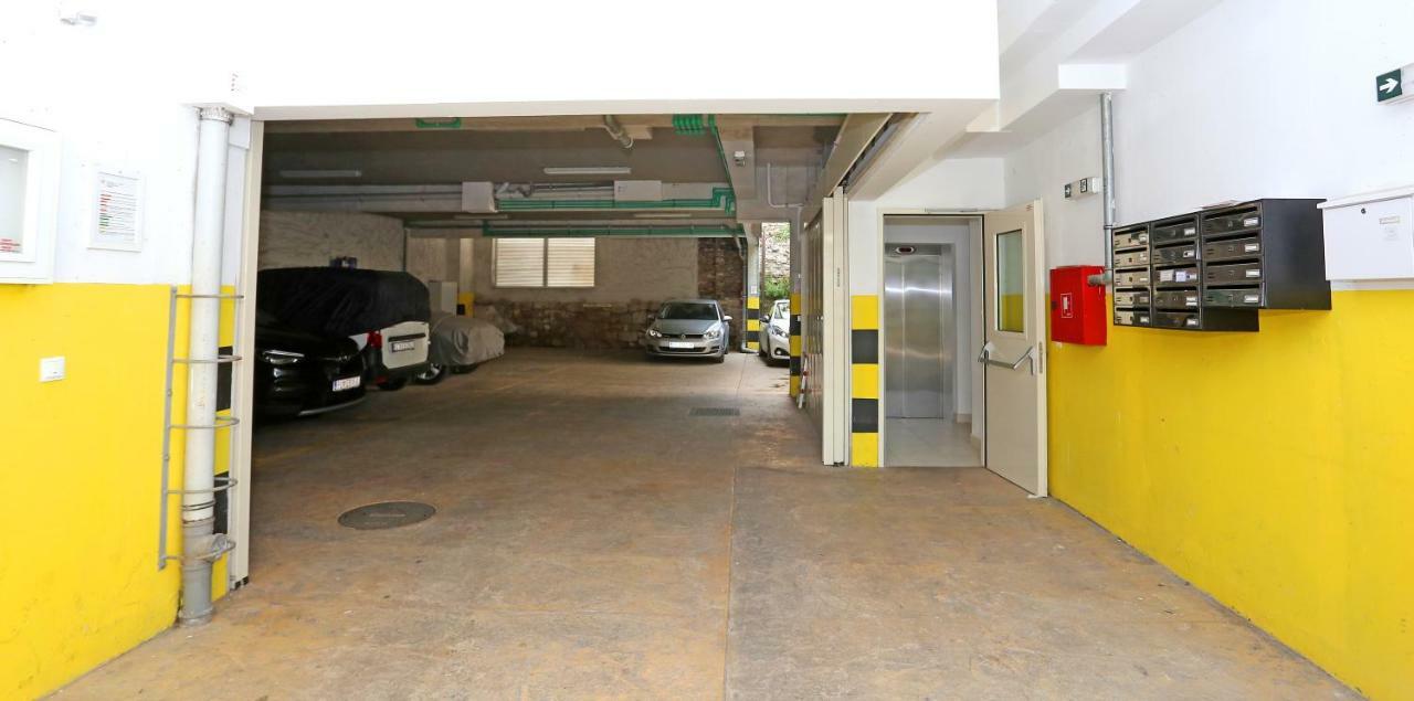 Luxury Apts Leone Split Centre Extérieur photo