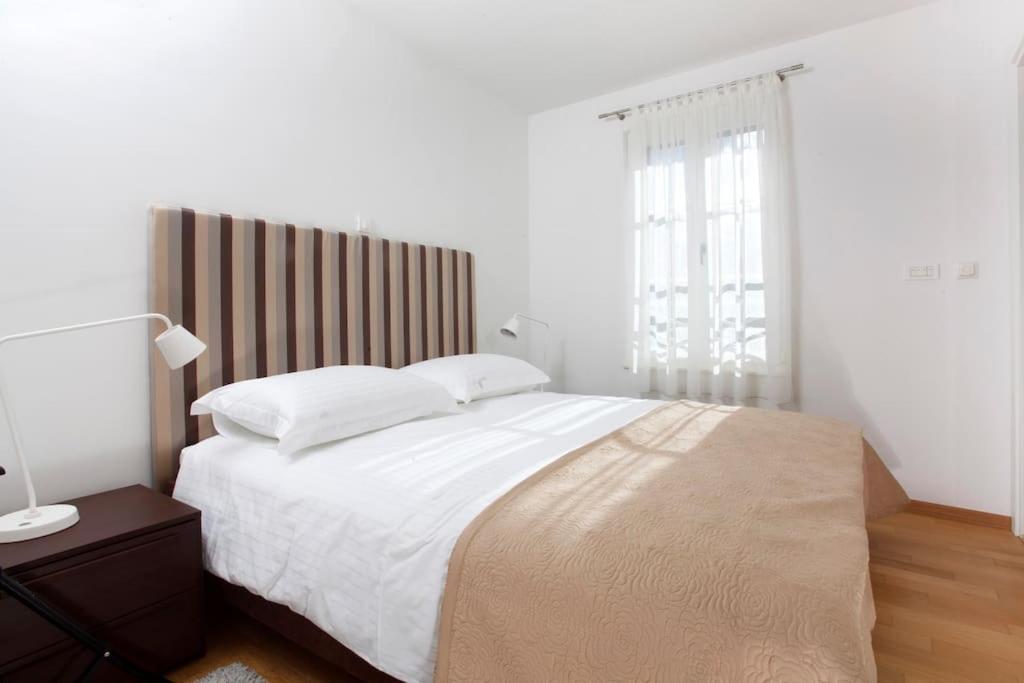 Luxury Apts Leone Split Centre Extérieur photo